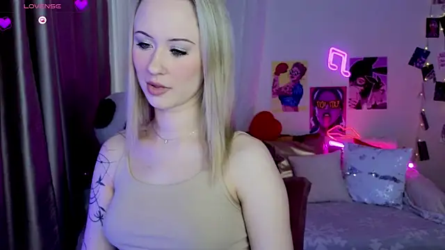 SashaBrooks online show from April 2026 02:10:01 PM