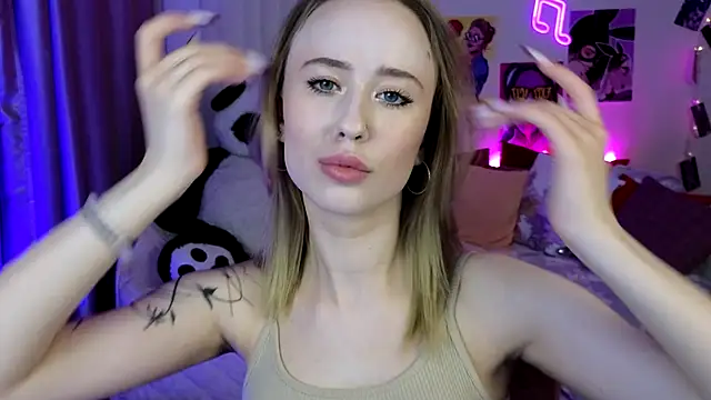 SashaBrooks online show from September 2025 06:03:01 PM