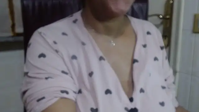 Snapshot of Foxlady2271 chatting on September 2025 03:46:02 AM Foxlady2271 online show from September 2025 03:46:02 AM