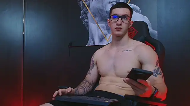 Snapshot of JacksonOlsenn chatting on September 2025 08:41:02 PM JacksonOlsenn online show from September 2025 08:41:02 PM