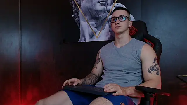 Snapshot of JacksonOlsenn chatting on October 2025 08:41:01 PM JacksonOlsenn online show from October 2025 08:41:01 PM