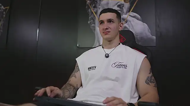 JacksonOlsenn online show from February 2026 09:13:01 PM