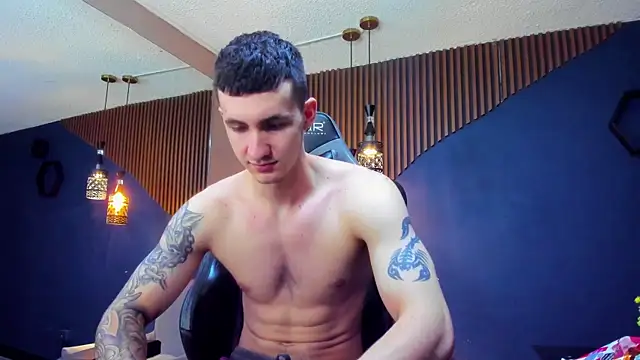 Snapshot of JacksonOlsenn chatting on March 2025 04:23:02 PM JacksonOlsenn online show from March 2025 04:23:02 PM