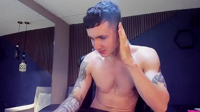 Snapshot of JacksonOlsenn chatting on March 2025 07:44:01 PM JacksonOlsenn online show from March 2025 07:44:01 PM