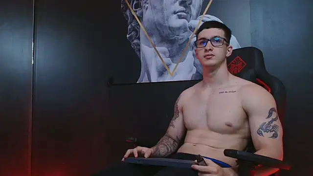 Snapshot of JacksonOlsenn chatting on September 2025 08:20:02 PM JacksonOlsenn online show from September 2025 08:20:02 PM