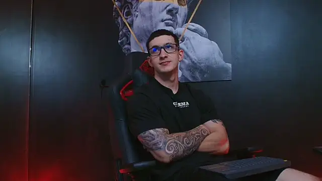 Snapshot of JacksonOlsenn chatting on September 2025 09:15:02 PM JacksonOlsenn online show from September 2025 09:15:02 PM