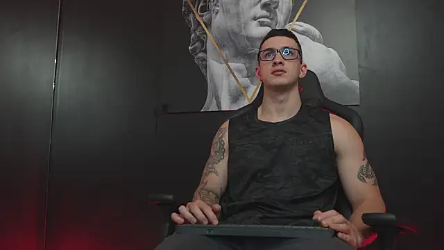 Snapshot of JacksonOlsenn chatting on November 2025 08:34:01 PM JacksonOlsenn online show from November 2025 08:34:01 PM