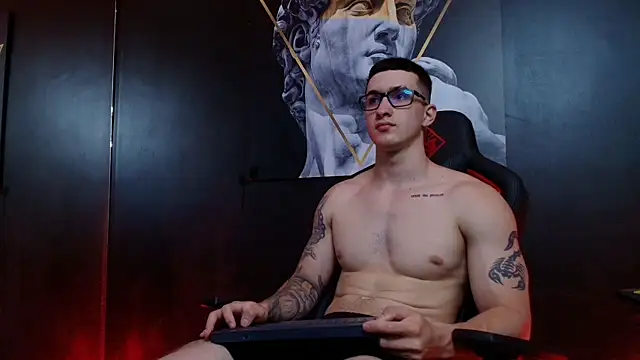 Snapshot of JacksonOlsenn chatting on October 2025 06:55:02 PM JacksonOlsenn online show from October 2025 06:55:02 PM