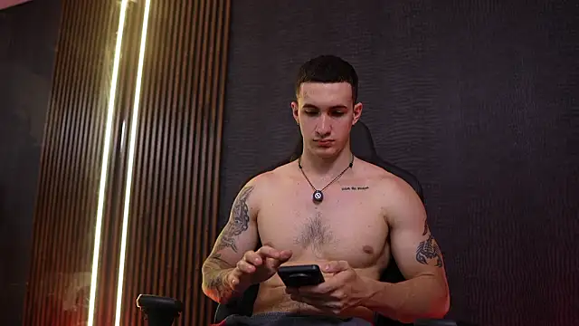 JacksonOlsenn online show from March 2026 08:40:01 PM