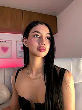 maddy bronw  online show from September 2025 12:50:01 AM