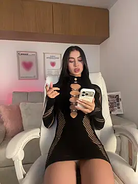 maddy bronw  online show from March 2026 10:22:02 PM