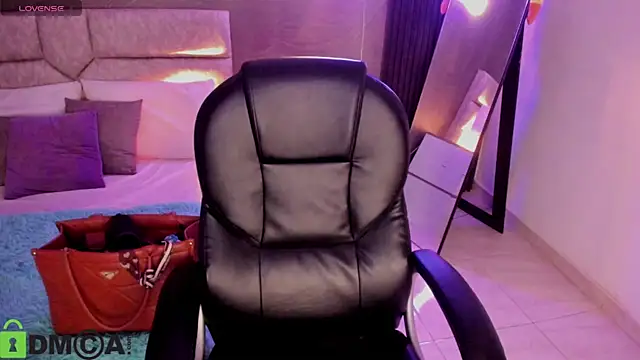 Cristal  adams online show from January 2026 12:34:01 PM