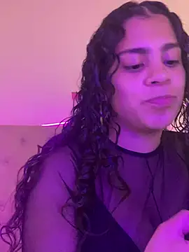 Snapshot of NINA_18_YEARS chatting on March 2025 08:16:02 PM NINA 18 YEARS online show from March 2025 08:16:02 PM