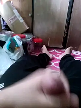 Snapshot of Bass12342a chatting on January 2026 06:39:02 AM Bass12342a online show from January 2026 06:39:02 AM