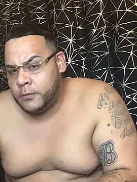 fatboyjayohh126 online show from December 2024 01:32:02 AM