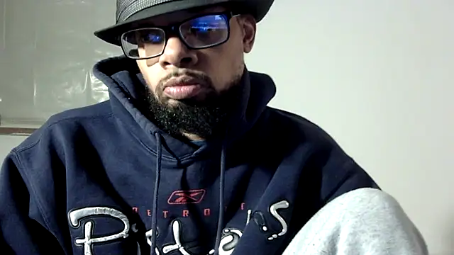 Snapshot of WhiskeyWood_DuhGOD chatting on February 2026 02:31:02 AM WhiskeyWood DuhGOD online show from February 2026 02:31:02 AM