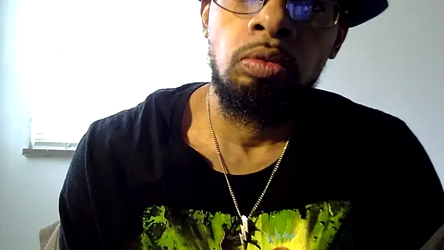 Snapshot of WhiskeyWood_DuhGOD chatting on February 2025 05:21:01 PM WhiskeyWood DuhGOD online show from February 2025 05:21:01 PM