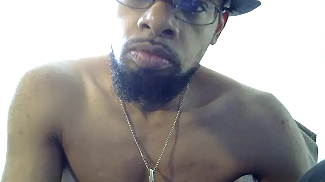 Snapshot of WhiskeyWood_DuhGOD chatting on March 2025 04:40:02 PM WhiskeyWood DuhGOD online show from March 2025 04:40:02 PM
