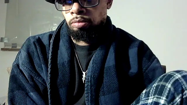 Snapshot of WhiskeyWood_DuhGOD chatting on February 2026 02:13:01 AM WhiskeyWood DuhGOD online show from February 2026 02:13:01 AM