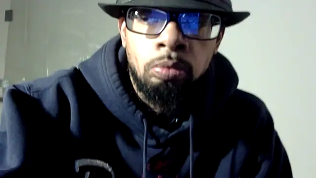 Snapshot of WhiskeyWood_DuhGOD chatting on February 2026 02:09:02 AM WhiskeyWood DuhGOD online show from February 2026 02:09:02 AM