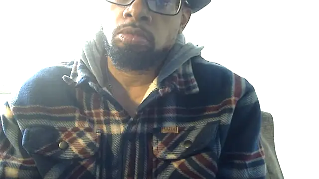 Snapshot of WhiskeyWood_DuhGOD chatting on February 2026 05:34:02 PM WhiskeyWood DuhGOD online show from February 2026 05:34:02 PM