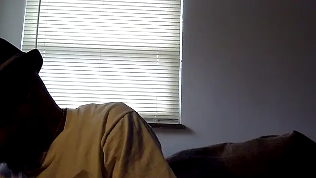 Snapshot of WhiskeyWood_DuhGOD chatting on March 2025 08:32:02 PM WhiskeyWood DuhGOD online show from March 2025 08:32:02 PM