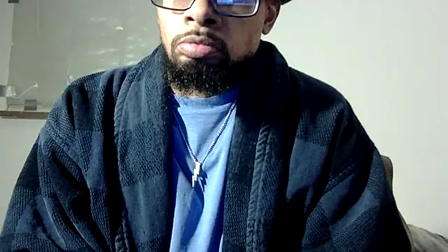 Snapshot of WhiskeyWood_DuhGOD chatting on January 2026 01:42:01 AM WhiskeyWood DuhGOD online show from January 2026 01:42:01 AM