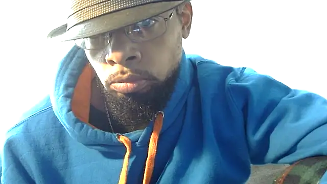Snapshot of WhiskeyWood_DuhGOD chatting on February 2025 08:37:01 PM WhiskeyWood DuhGOD online show from February 2025 08:37:01 PM