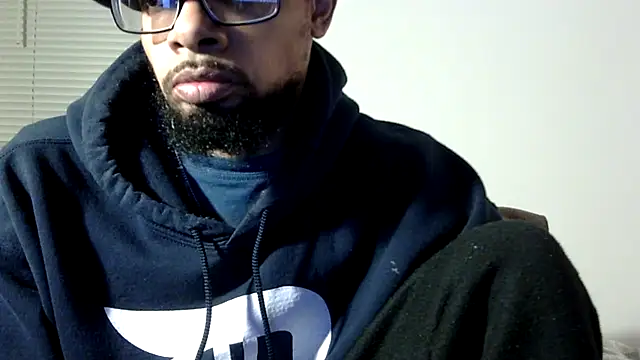 Snapshot of WhiskeyWood_DuhGOD chatting on December 2025 02:13:02 AM WhiskeyWood DuhGOD online show from December 2025 02:13:02 AM