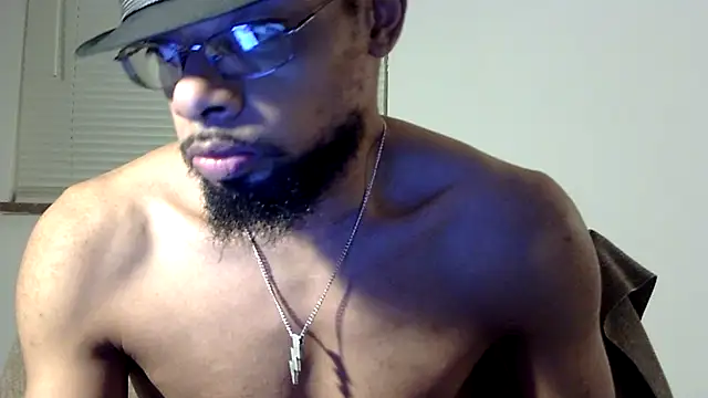 Snapshot of WhiskeyWood_DuhGOD chatting on March 2025 01:13:01 AM WhiskeyWood DuhGOD online show from March 2025 01:13:01 AM