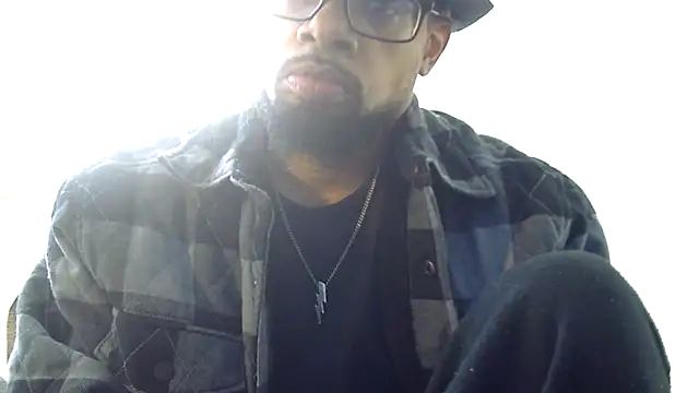 Snapshot of WhiskeyWood_DuhGOD chatting on February 2026 05:35:01 PM WhiskeyWood DuhGOD online show from February 2026 05:35:01 PM