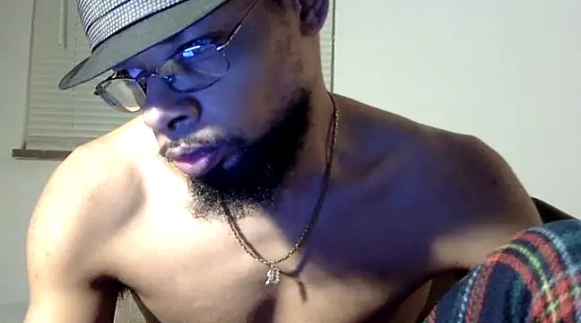 Snapshot of WhiskeyWood_DuhGOD chatting on March 2025 03:45:02 AM WhiskeyWood DuhGOD online show from March 2025 03:45:02 AM