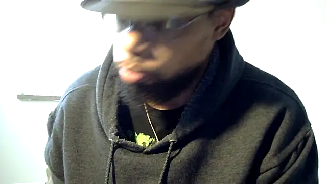 Snapshot of WhiskeyWood_DuhGOD chatting on February 2025 08:25:02 PM WhiskeyWood DuhGOD online show from February 2025 08:25:02 PM