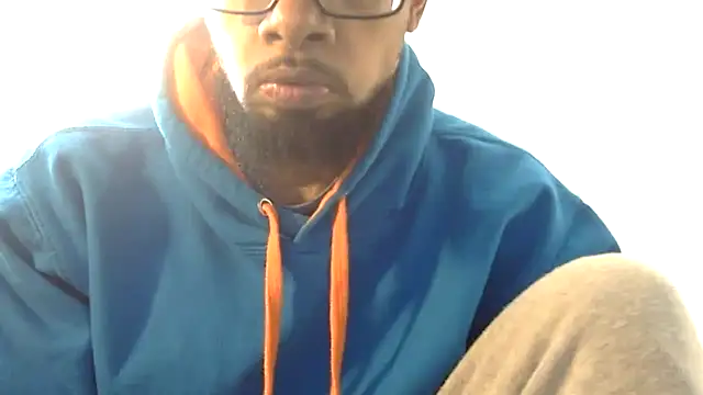 Snapshot of WhiskeyWood_DuhGOD chatting on December 2025 05:28:01 PM WhiskeyWood DuhGOD online show from December 2025 05:28:01 PM