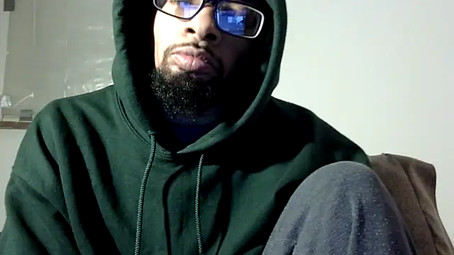 Snapshot of WhiskeyWood_DuhGOD chatting on January 2026 01:45:01 AM WhiskeyWood DuhGOD online show from January 2026 01:45:01 AM