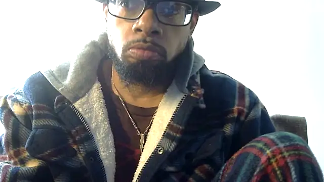 Snapshot of WhiskeyWood_DuhGOD chatting on February 2026 05:44:01 PM WhiskeyWood DuhGOD online show from February 2026 05:44:01 PM