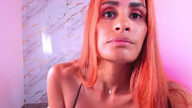 coralcarter1 online show from September 2025 02:04:01 PM