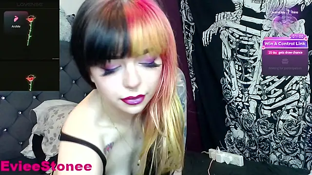 evieestonee4 online show from January 2025 05:29:01 PM