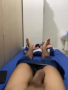 alex-riadh online show from October 2025 10:44:01 PM