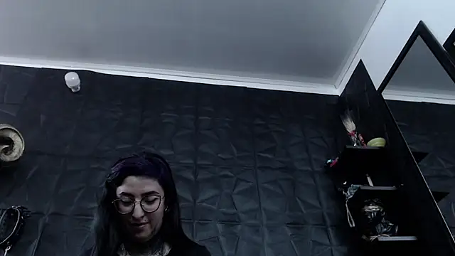 Agata Darkness online show from March 2026 09:02:01 PM