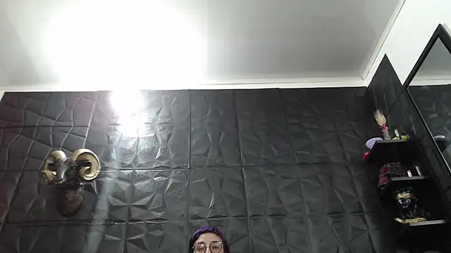 Agata Darkness online show from June 2026 11:43:01 PM