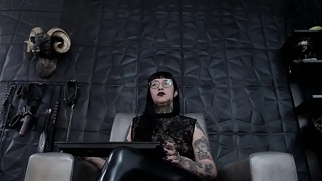 Agata Darkness online show from December 2025 08:53:01 PM