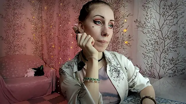 Mary0Lou online show from February 2026 08:03:01 AM