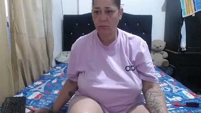 merryymaturee  online show from September 2025 10:54:01 AM