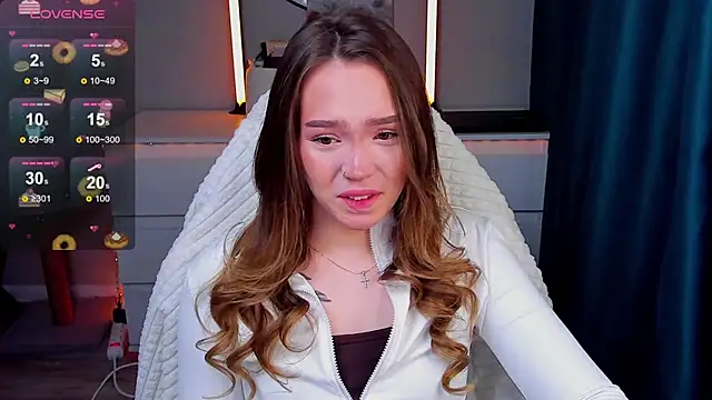 Evia r0se online show from March 2026 10:31:01 AM