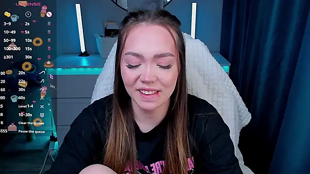 Evia r0se online show from February 2026 05:56:02 PM