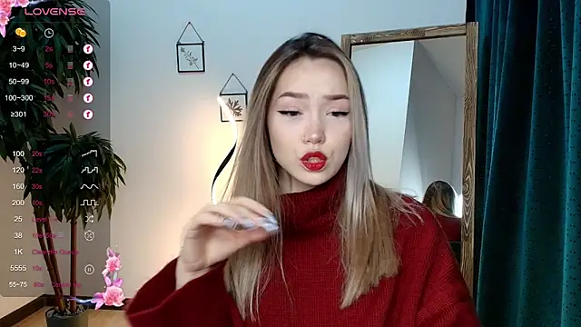 Snapshot of Evia_r0se chatting on December 2024 02:26:01 AM Evia r0se online show from December 2024 02:26:01 AM
