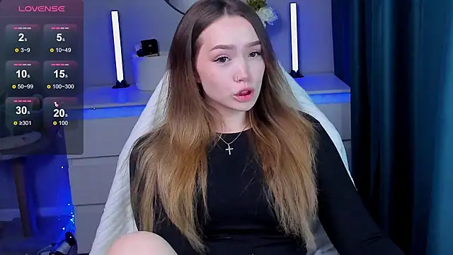 Snapshot of Evia_r0se chatting on October 2025 01:58:01 PM Evia r0se online show from October 2025 01:58:01 PM
