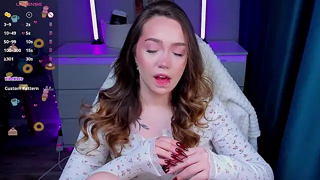 Evia r0se online show from February 2026 12:24:02 PM