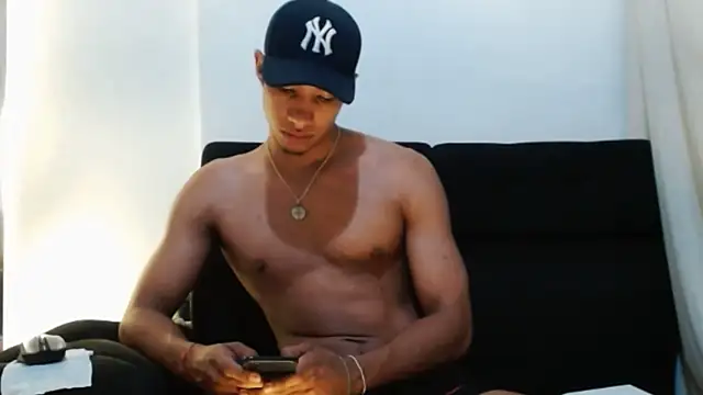 Snapshot of JacksonCooper1 chatting on January 2025 04:10:02 AM JacksonCooper1 online show from January 2025 04:10:02 AM